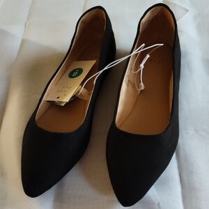 Elegant Black Women's Flats